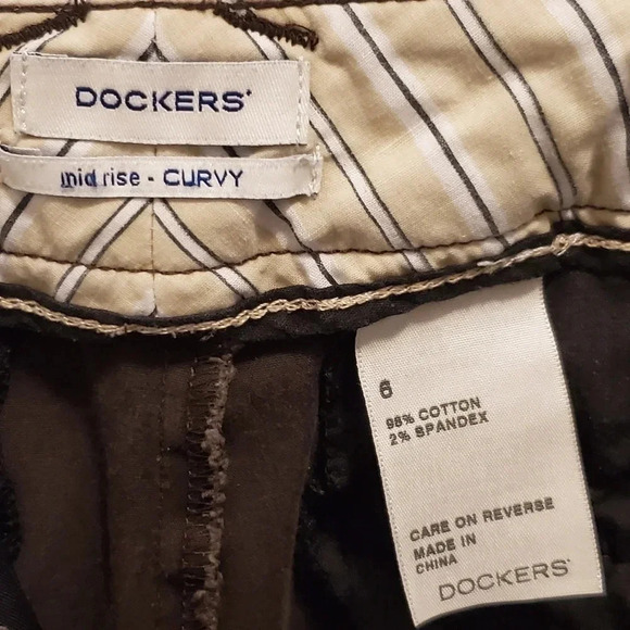 👩HP👩 Dockers Women's Brown Khaki Shorts - Picture 6 of 7